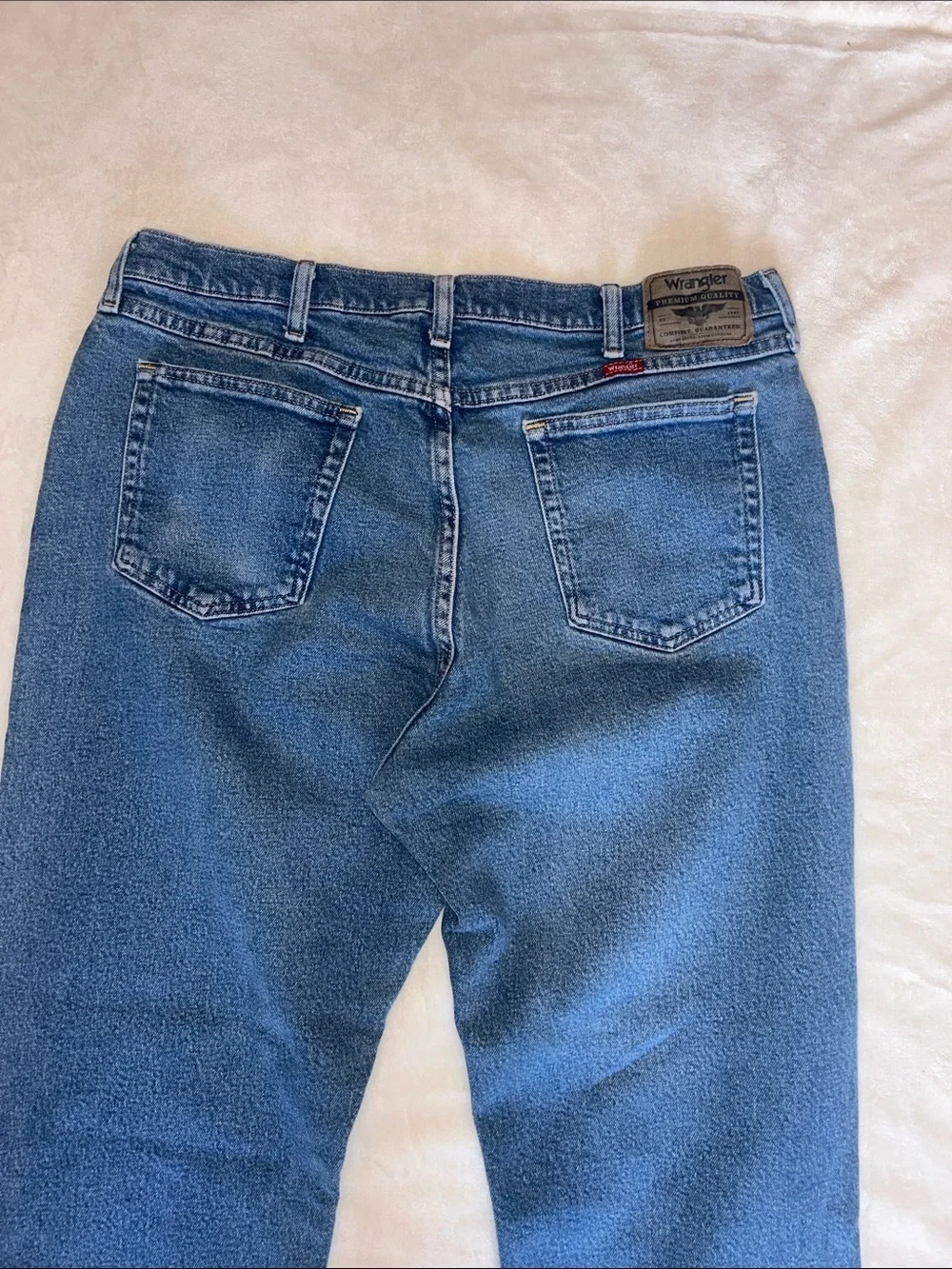 Wrangler Men's Straight Jeans in Classic Blue Denim